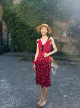 钟楚曦同款红色碎花v领连衣裙女海边度假气质无袖收腰显瘦裙子夏