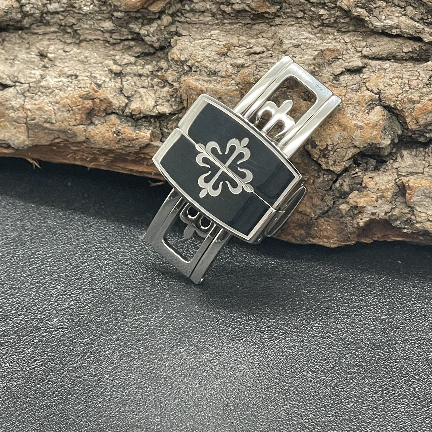 适配手雷胶带表扣折叠扣