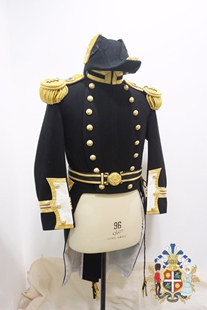 清末新建北洋海军轮机科校官大礼服