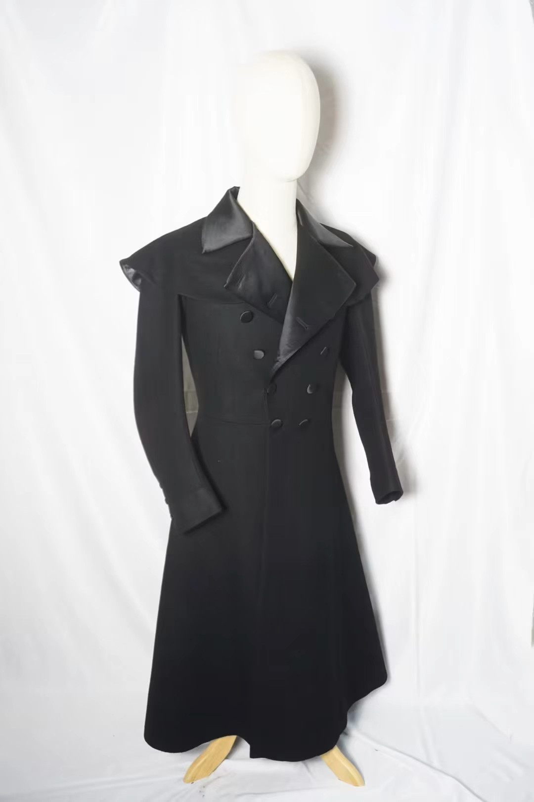 摄政时期1820-1830风格复古泡泡袖男装frock coat
