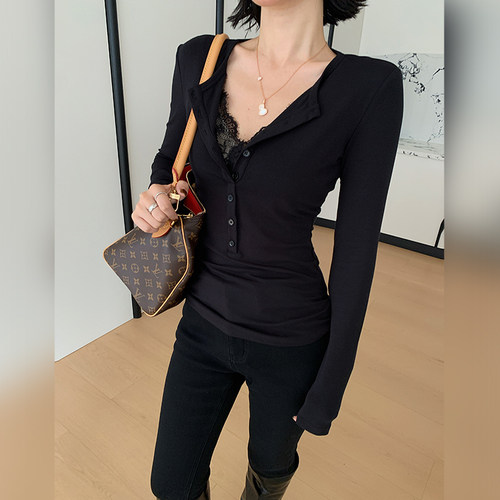 十三粥 智性美人 美利奴绵羊毛蕾丝拼接针织上衣女秋冬百搭时尚