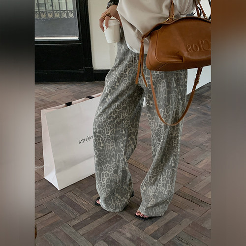 十三粥 旷野斑迹 时髦复古豹纹裤子女宽松直筒遮肉显瘦高腰长裤