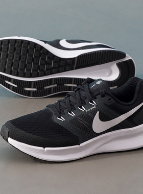 耐克女鞋SWIFT3透气网面跑鞋新款时尚运动鞋轻便旅游跑步鞋DR26