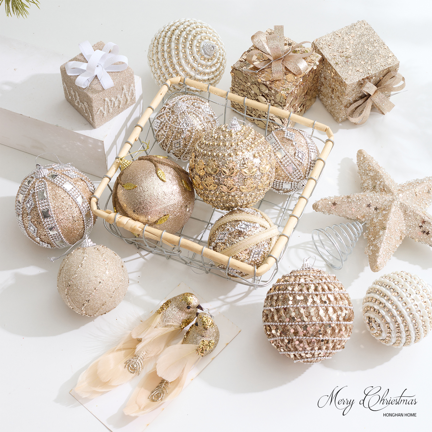 泓瀚香槟色圣诞球礼包鸟异形吊球