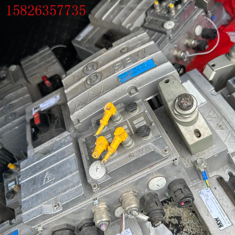 SEW变频器防爆MFP22D/MM22D-503-00/S2(议价)