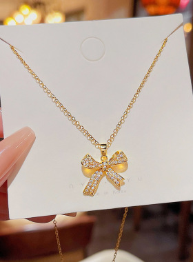 蝴蝶结钛钢项链女2025年新款轻奢小众吊坠设计感冷淡风网红锁骨链