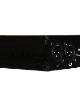 1进4出小尺寸AES数字音频分配器 支持32-192KHZ采样率 全铝外壳