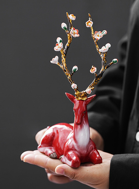 招财陶瓷鹿摆件梅花鹿