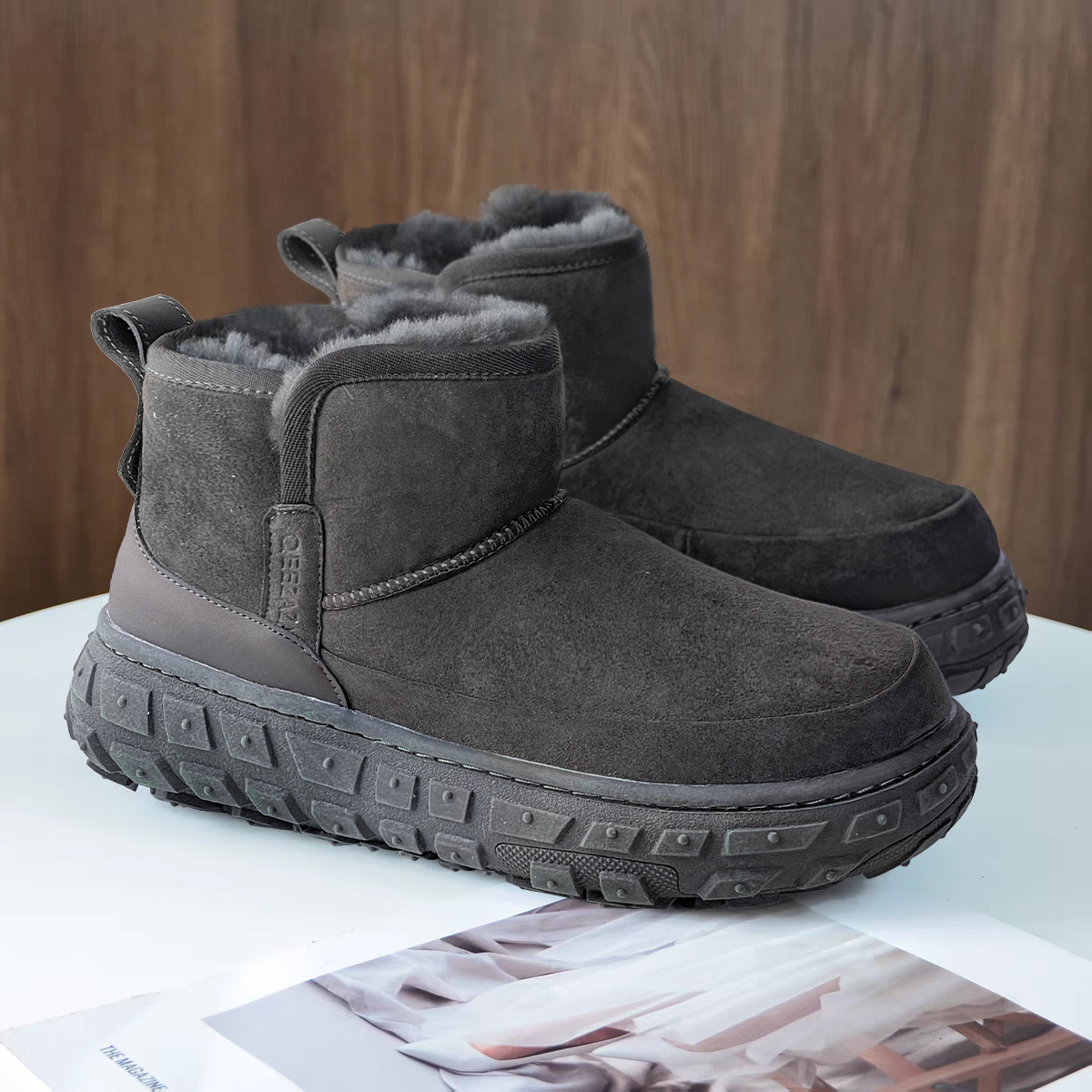 冬季皮毛一体轮胎底防滑短靴