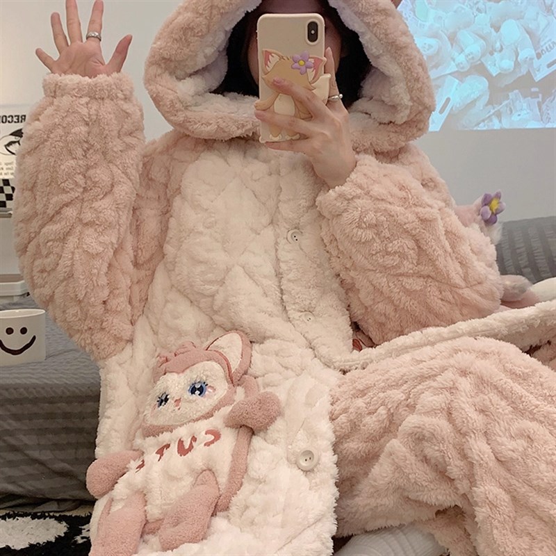 睡衣女冬季加厚加绒东北外穿两件套长款猫猫可爱睡裙冬珊瑚绒浴袍