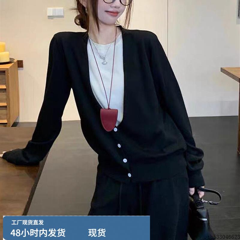 早春韩系气质穿搭一整套休闲假两件长袖针织上衣阔腿裤子两件套装