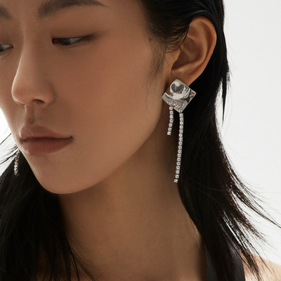 秋冬新品/万有引力系列/菱形耳坠