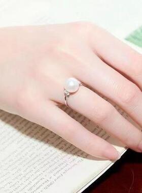 2025新款白色珍珠戒指时尚简约指环正圆强光优雅情人节礼物