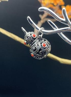 2025可打开做旧镂空葫芦嘎乌盒吊坠装熏香丸球复古个性香囊项链挂