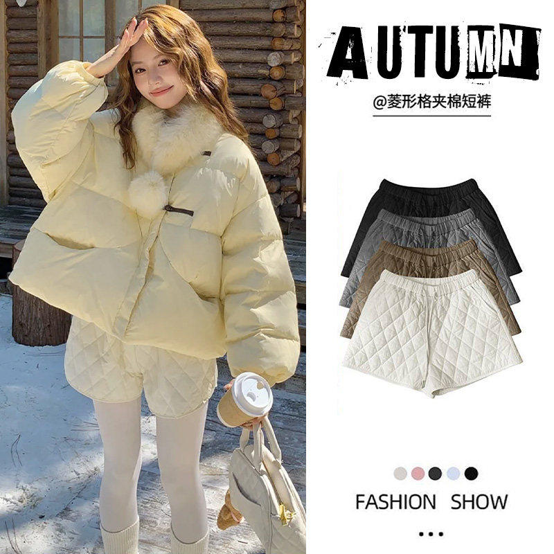 米白色菱形格纹短裤女2025秋冬季新款宽松显瘦小个子夹棉保暖热裤,女装/女士精品,休闲裤,淘宝优惠券,粉丝福利购,淘宝优惠卷