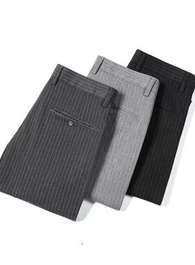 样板房衣帽间衣服摆件衣橱柜商务西裤男道具饰品售楼部软装设计