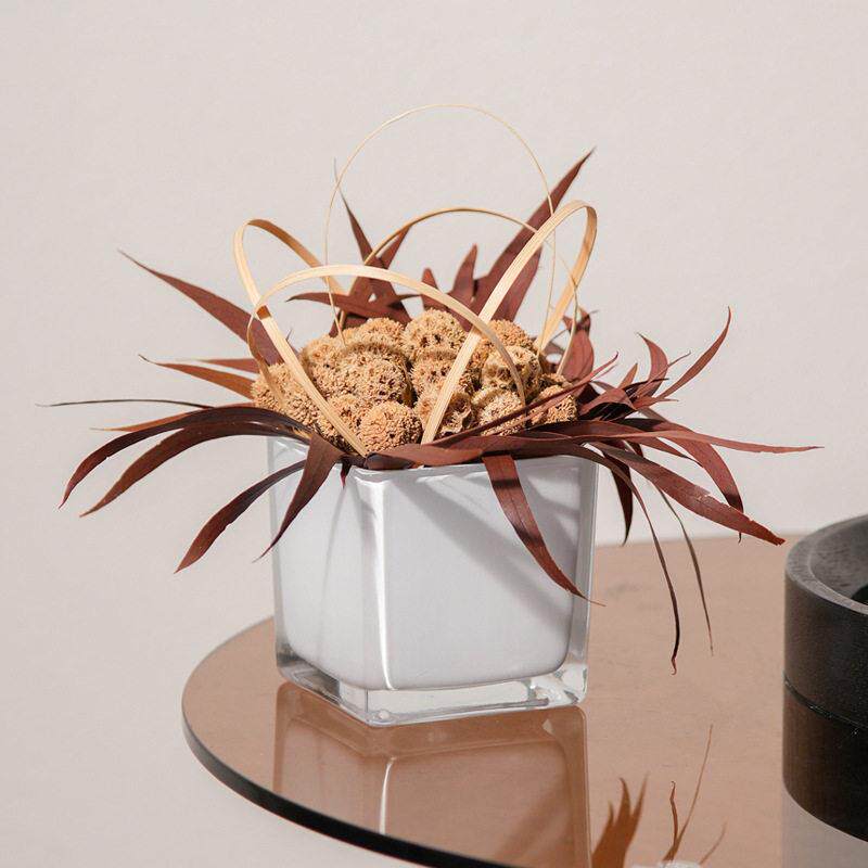 简约洽谈桌档玻璃水晶花器花艺摆件设计师轻奢软装饰品