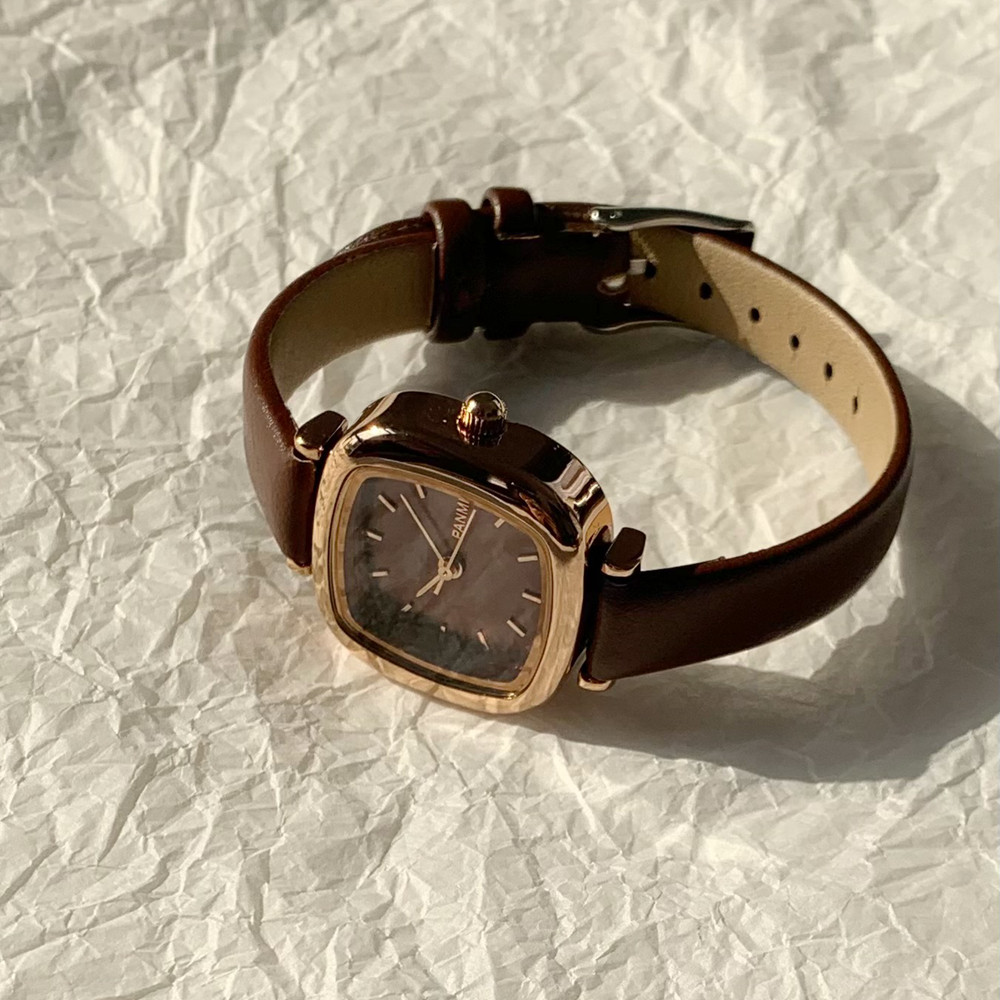 手表女款学生轻奢小众女士初高中女高中生初中生女生防水复古皮带