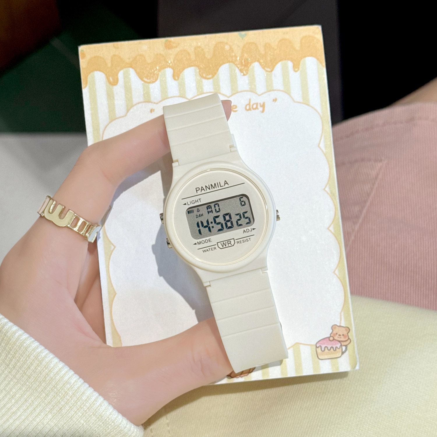 儿童电子表女款女学生初高中只看时间女生初中生电子手表2026新款