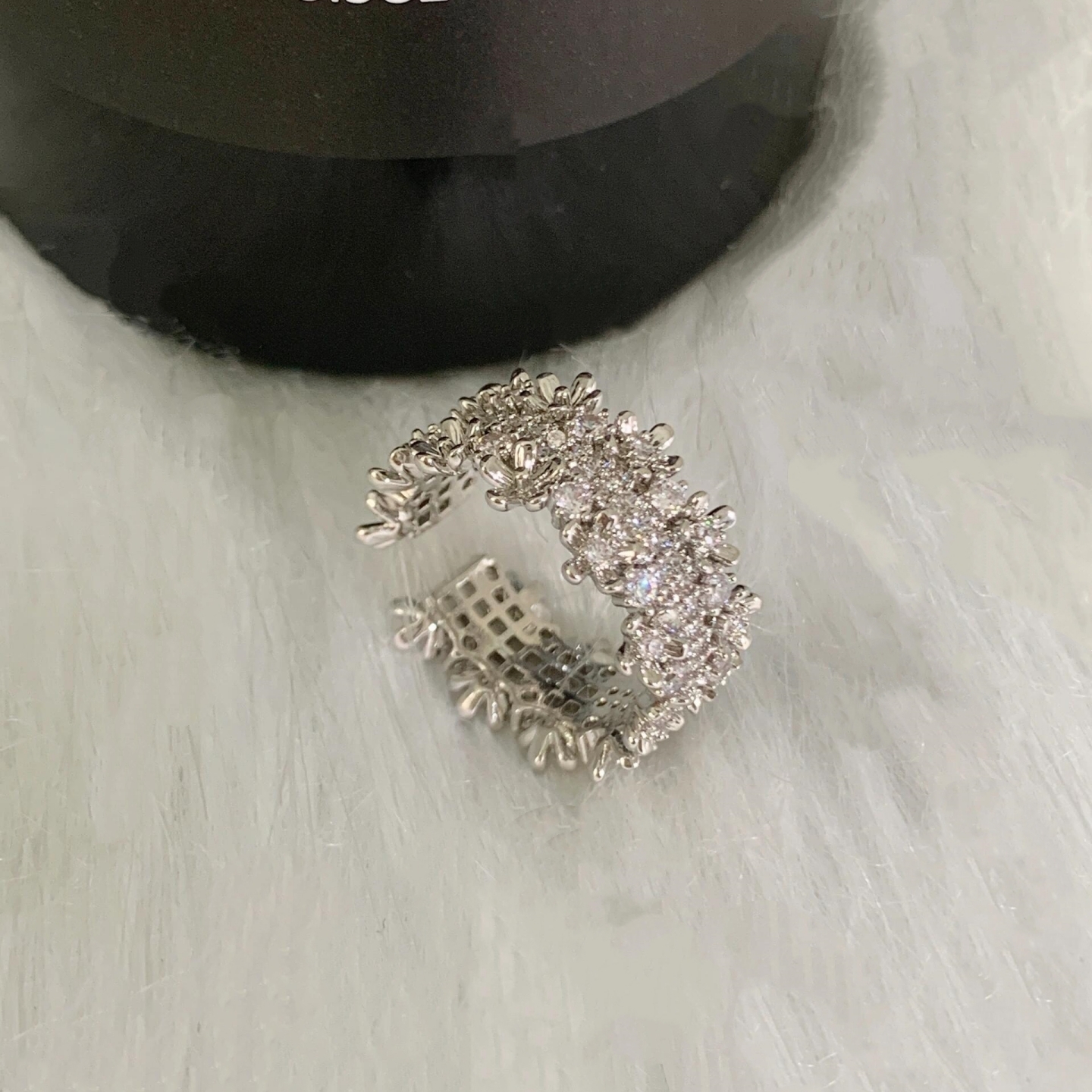 钻石戒指女轻奢高级感戒指爆闪食指戒指巨好看的戒指小众精致戒指