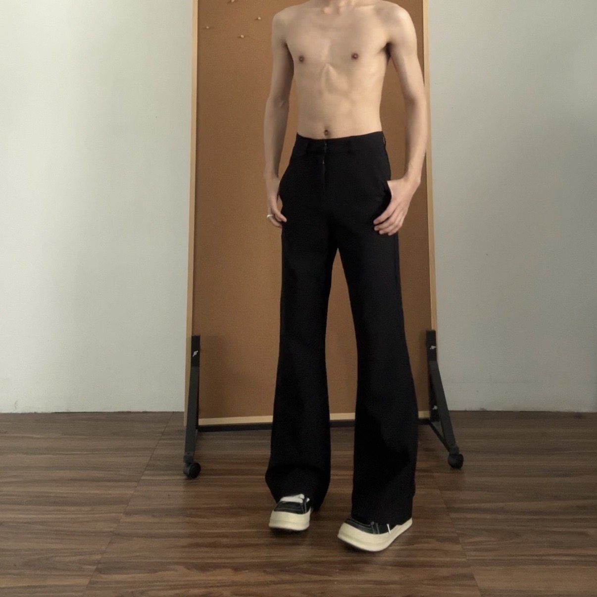 黑色微喇西裤男美式clean