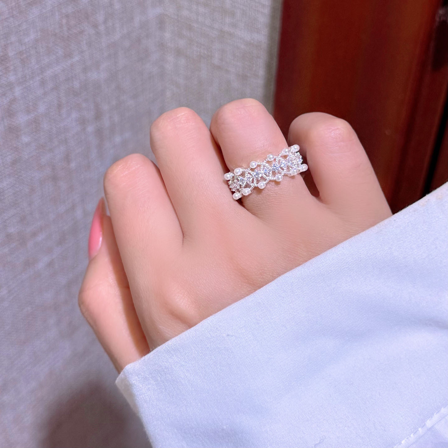米珠镶钻显白开口戒指女