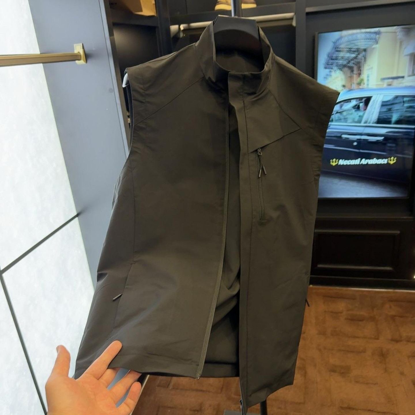 【现货】9555春季新款男士百搭款时尚休闲马甲高品质背心外套帅气