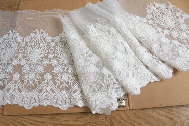 优质精品软网白色刺绣网纱蕾丝花边布料diy家纺装饰服装辅料布料