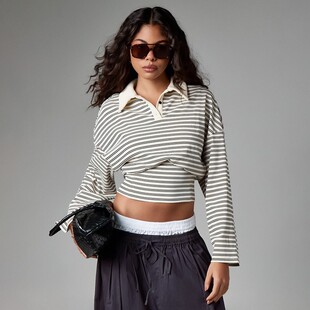Striped long sleeved waist cinching short top条纹收腰短上衣
