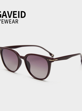 墨镜女高级感小框酒红色海边小脸