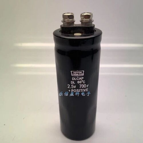 超级法拉电容器 日本黑金刚 2.7V700F 2.5V700F 汽车电容