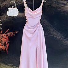 名媛千金风轻奢气质吊带连衣裙女2025夏季新款收腰开叉长裙礼服裙