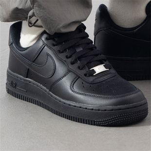 Nike Air Force 1 triple black 低帮板鞋女款纯黑DD8959-001百亿