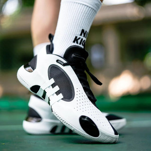 adidas阿迪达斯D.O.N男子低帮减震透气耐磨运动篮球鞋 HQ4506