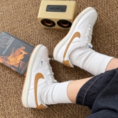 女鞋 经典 复古小白鞋 Nike耐克正品 百搭低帮运动休闲板鞋 FV9952