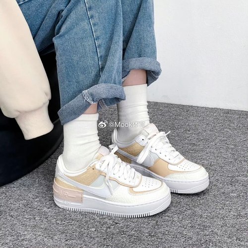 空军一号AF1休闲板鞋女鞋