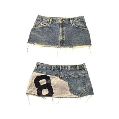 数字印花拼接牛仔短裙Digitalprinted spliced denim short skirt