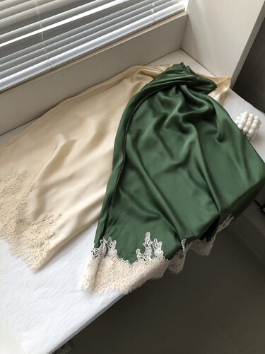26新款法式下摆蕾丝刺绣拼接半裙真丝两色