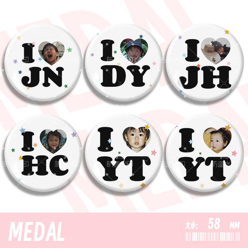 我爱nct127趣味字母吧唧可爱亮面徽章胸针小众挂件痛包装饰58mm