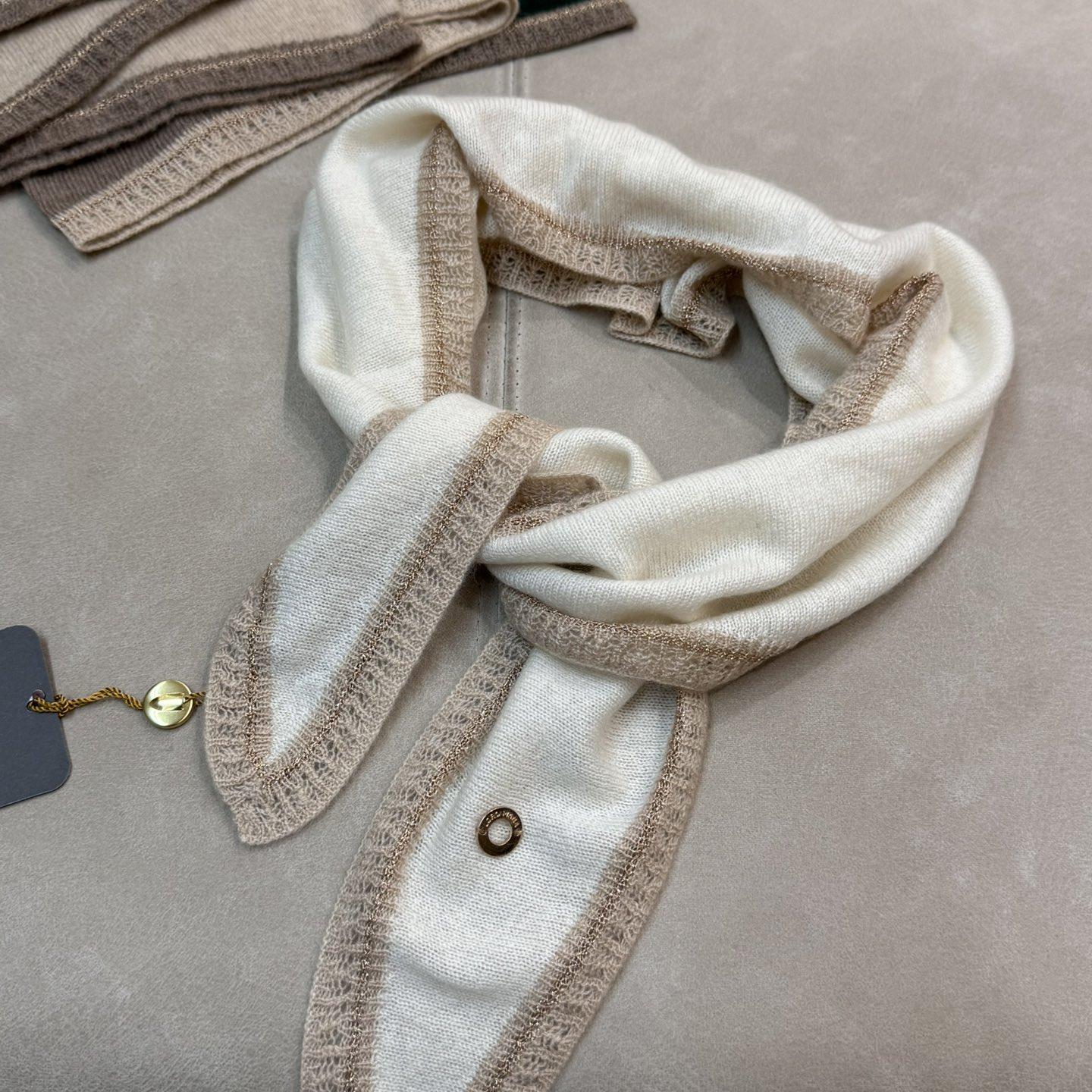 LP女士金丝条边小三角巾保暖围脖