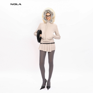 NOLA*Hoodie Suit 米杏色连帽毛绒内胆拉链卫衣秋冬百褶裙套装女