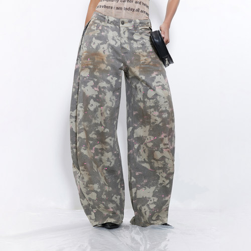 NOLA 迷彩风粉色墨点脏染做旧街头感弯刀阔腿香蕉裤牛仔裤女