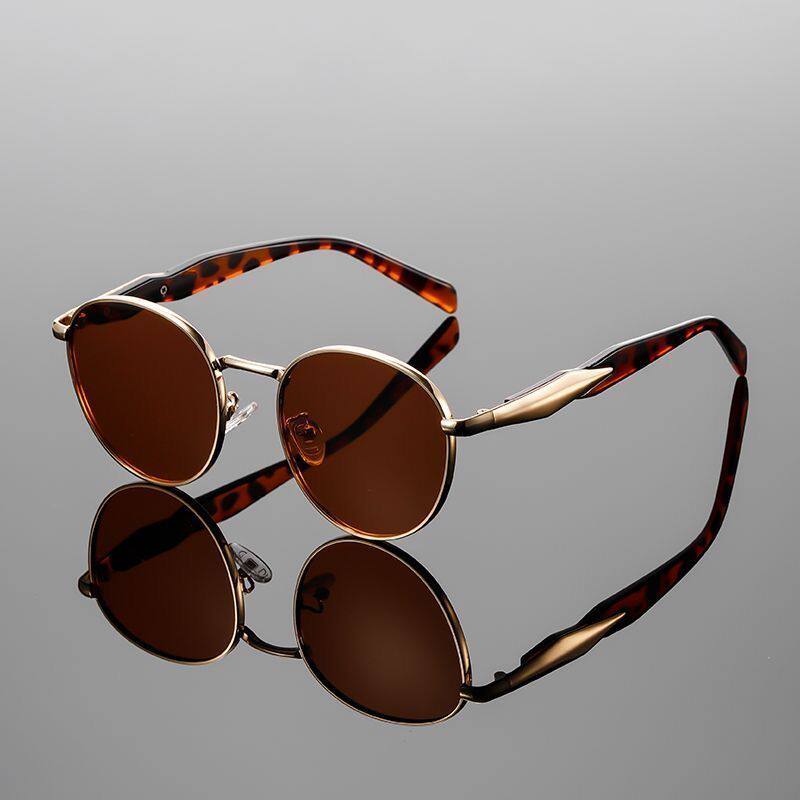 小红书同款帅气金属椭圆框太阳镜时尚简约旅游街拍防辐射墨镜男女