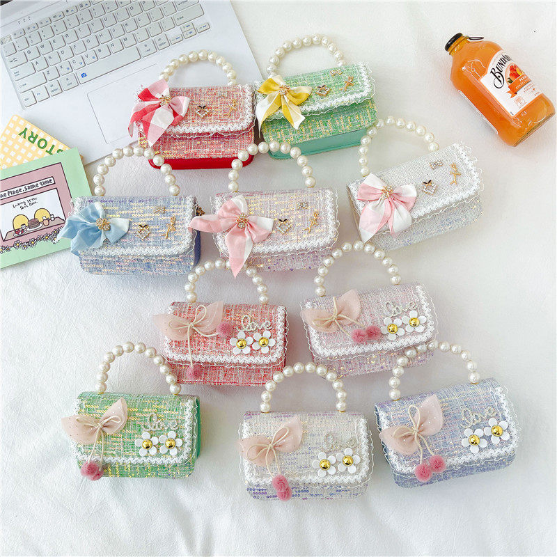 儿童可爱手提包小女孩链条迷你斜挎包小香风洋气公主配饰包包