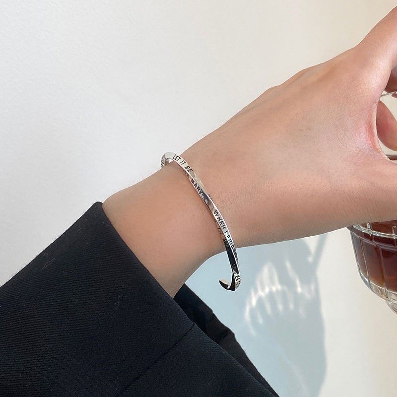 925纯银开口感英文扭转手镯女夏ins小众设计简约轻奢冷淡风