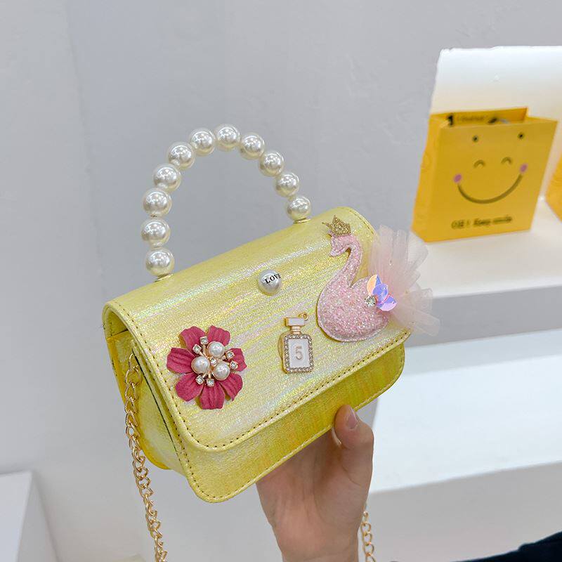 儿童时尚斜挎包2025新款女孩百搭迷你小挎包可爱女童零钱包