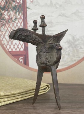 仿古青铜器三足爵杯父辛爵古玩酒杯办公桌摆件家居装饰玄鸟兽面纹