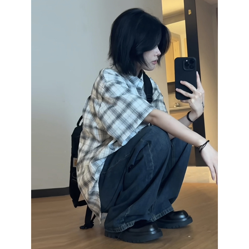 水曜日定休日系松弛感长袖格子短袖衬衫男女同款宽松慵懒半袖衬衣