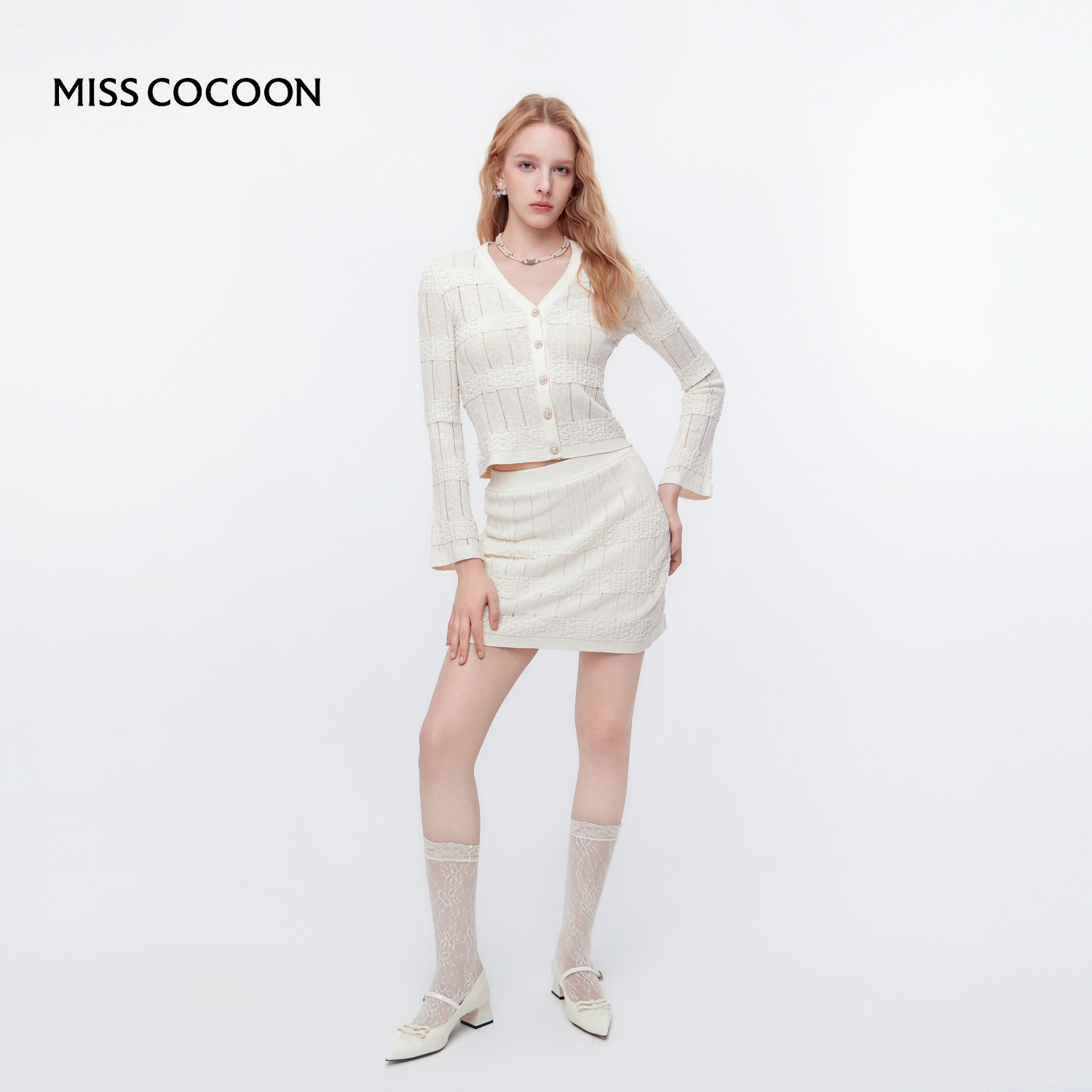 MISSCOCOON白色V领针织套装裙开衫两件套25秋新款