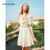 MISSCOCOON复古荷叶领提花连衣裙嫩黄色公主裙夏新款